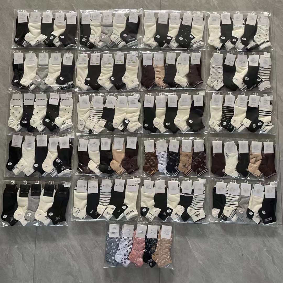 Men's Designer Sports Socks Breathable Soft Sweat Absorbent Summer Comfortable Sport Style Letter Printed One Sizes