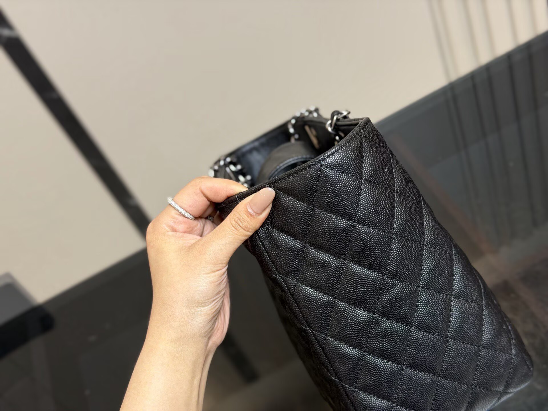 Women's retro elegant chain tote bag