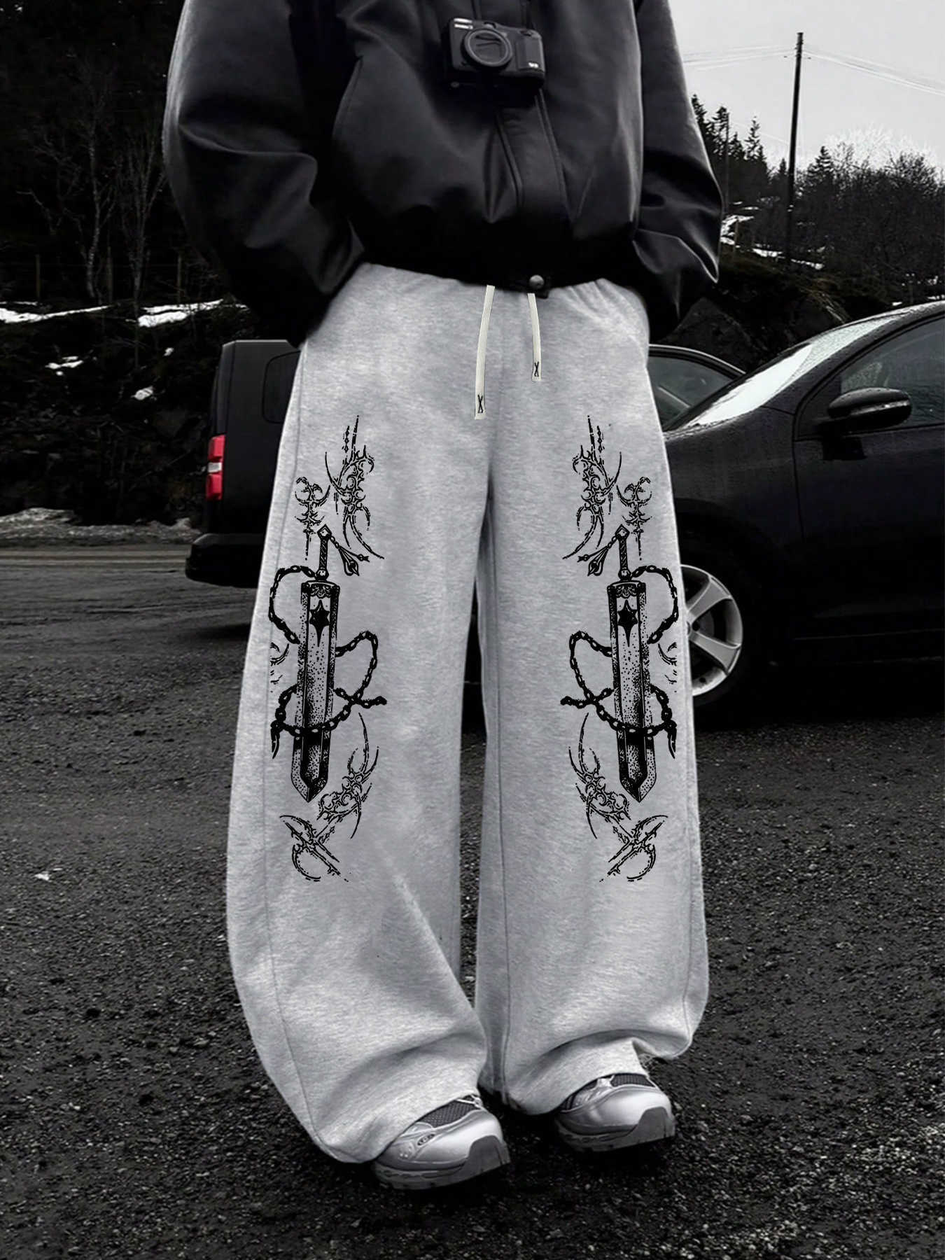 Men's Autumn Sword-motif Print Straight-Leg Sweatpants Casual Stylish and Versatile Suitable for Sports and Daily Wear D260916