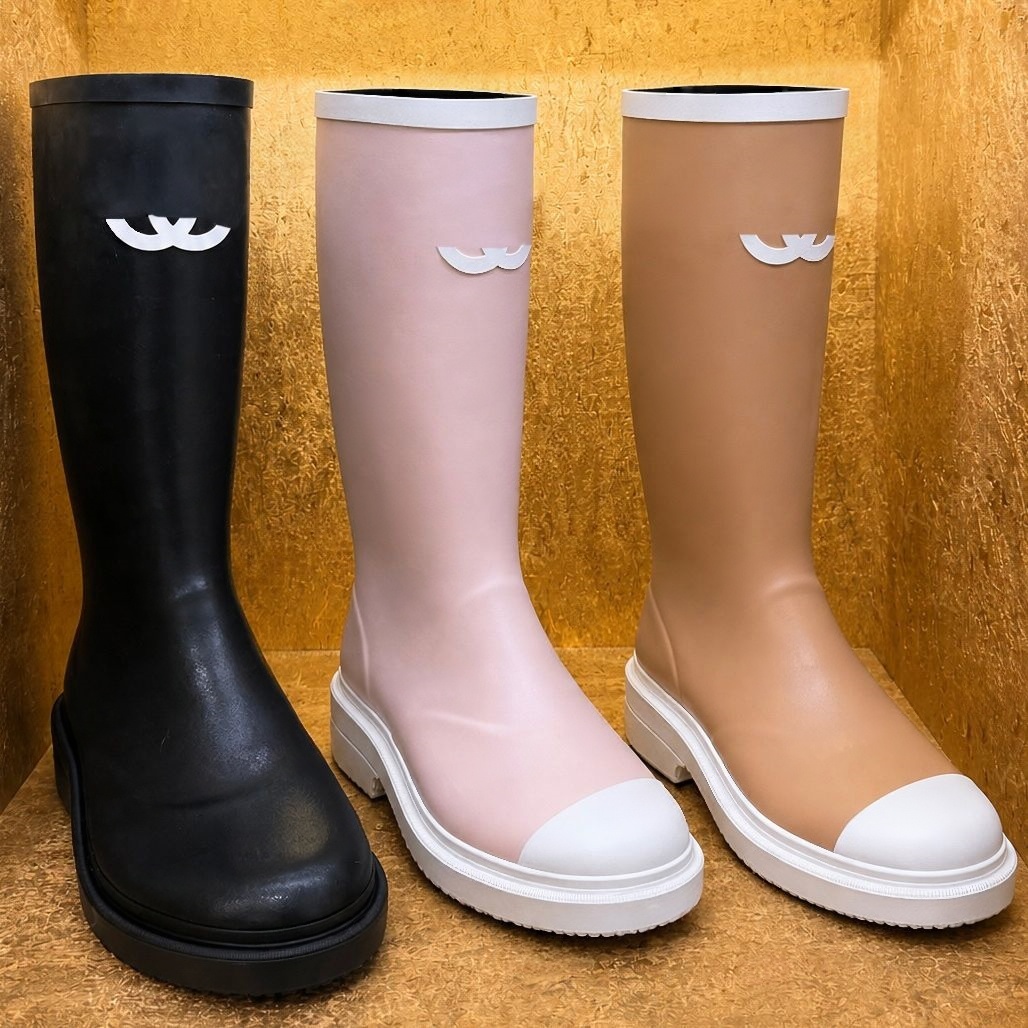 Designer Rain Boots Women Luxury Boot Rubber Fall Winter Summer Knee High Quality Slip On Classic Casual Waterproof Footwear Cowboy booties