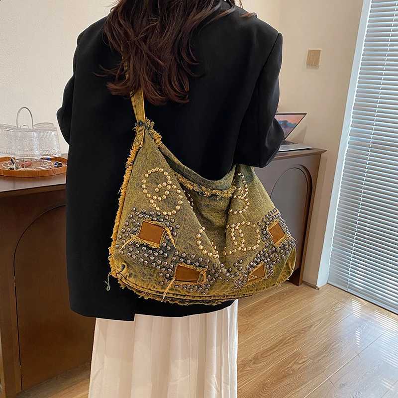 Designer Travel Wen Bag Fi Crossbody Casual Denim Bag New Trend Hobos High Quality Fem Shoder Messenger Totes Large Capacity J260916