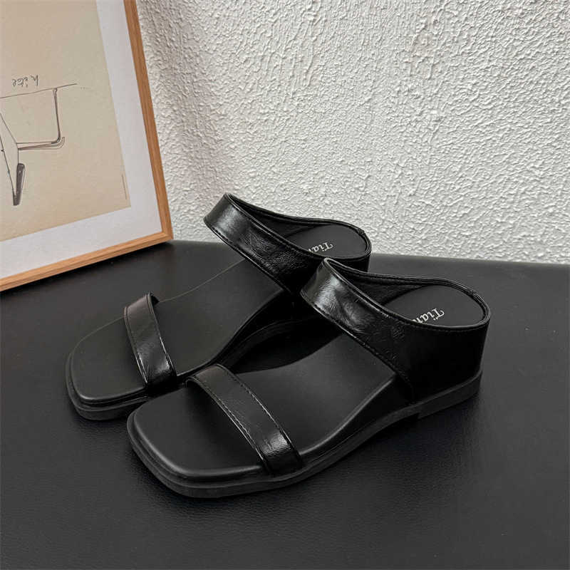 New summer collection niche wedge-heeled Roman-style platform sandals for women perfect for casual wear pairing with dresses and for the beach Q2609