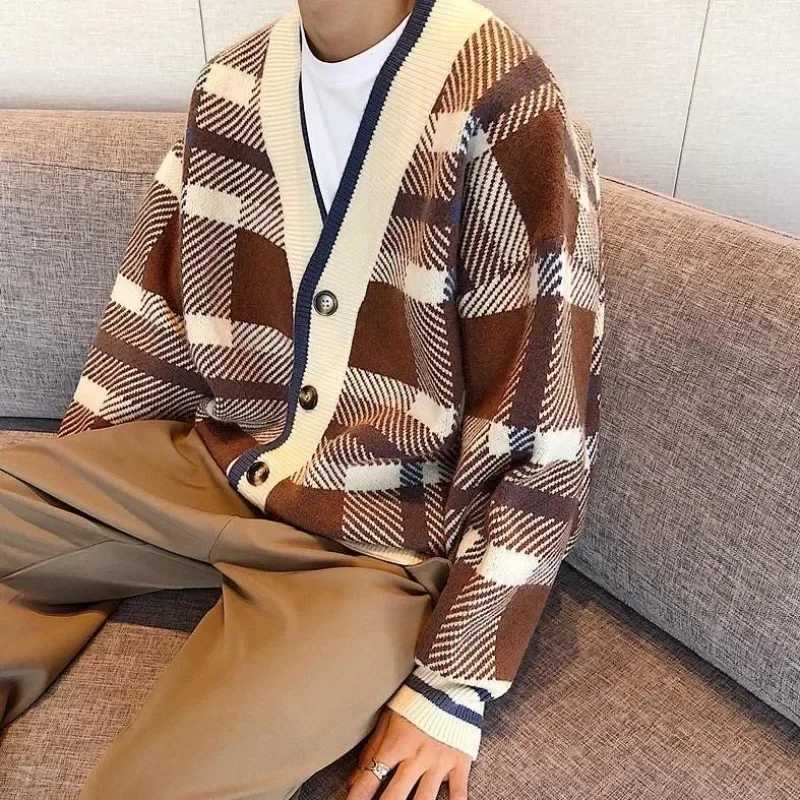 Men's Casual V-neck Button Cardigan Korean Elegant Grunge Sweater Versatile Coat Loose Coarse Yarn Outer Knited Jacket Q260915