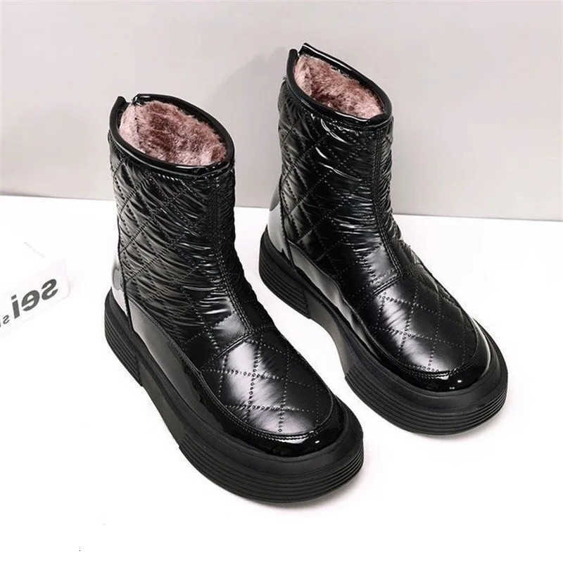 Boots Soft Leather for Snow Women New Designer Winter Waterproof Non-slip Large Cotton Ankle Boots Women's Warm Cotton Shoes D260916