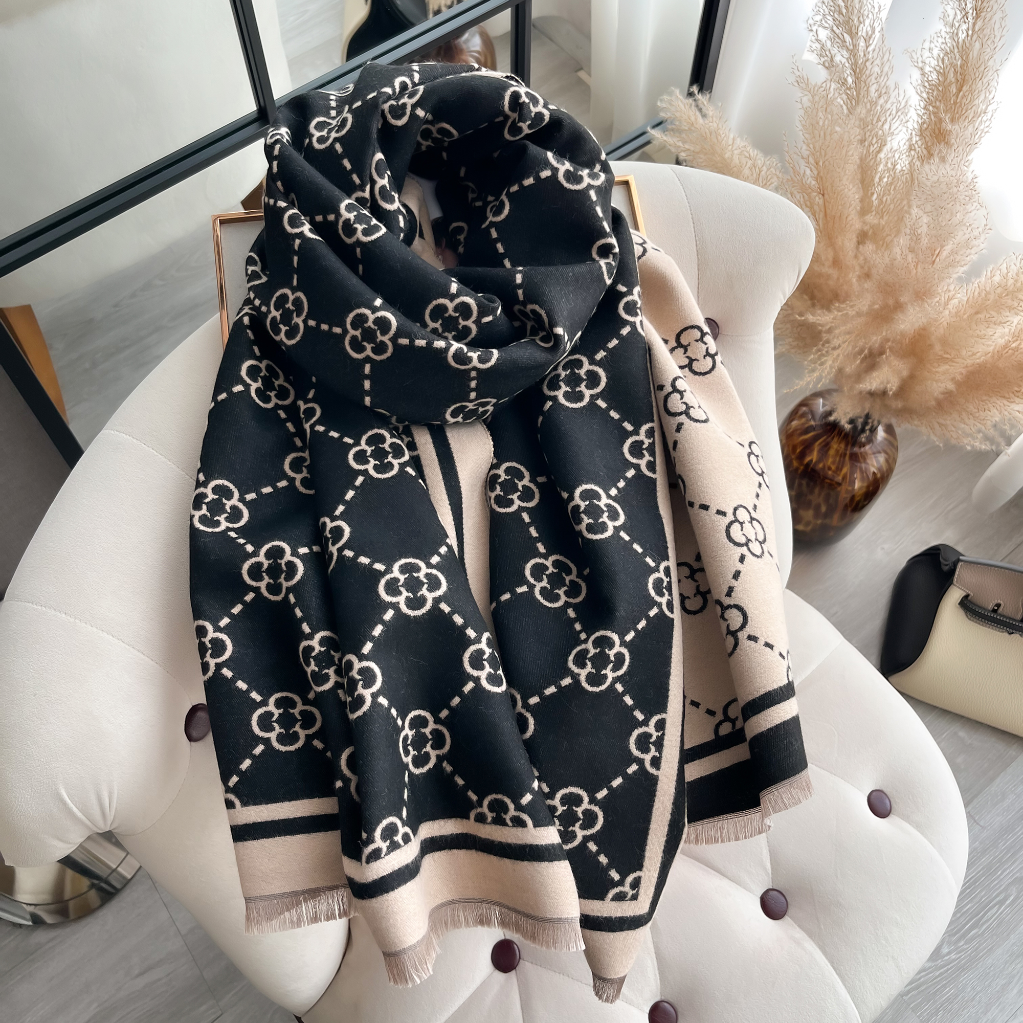 2024 New Elegant Fashion Imitation Cashmere Jacquard pattern Winter Collocation Warm Scarf Shawl Outside 26Y0916