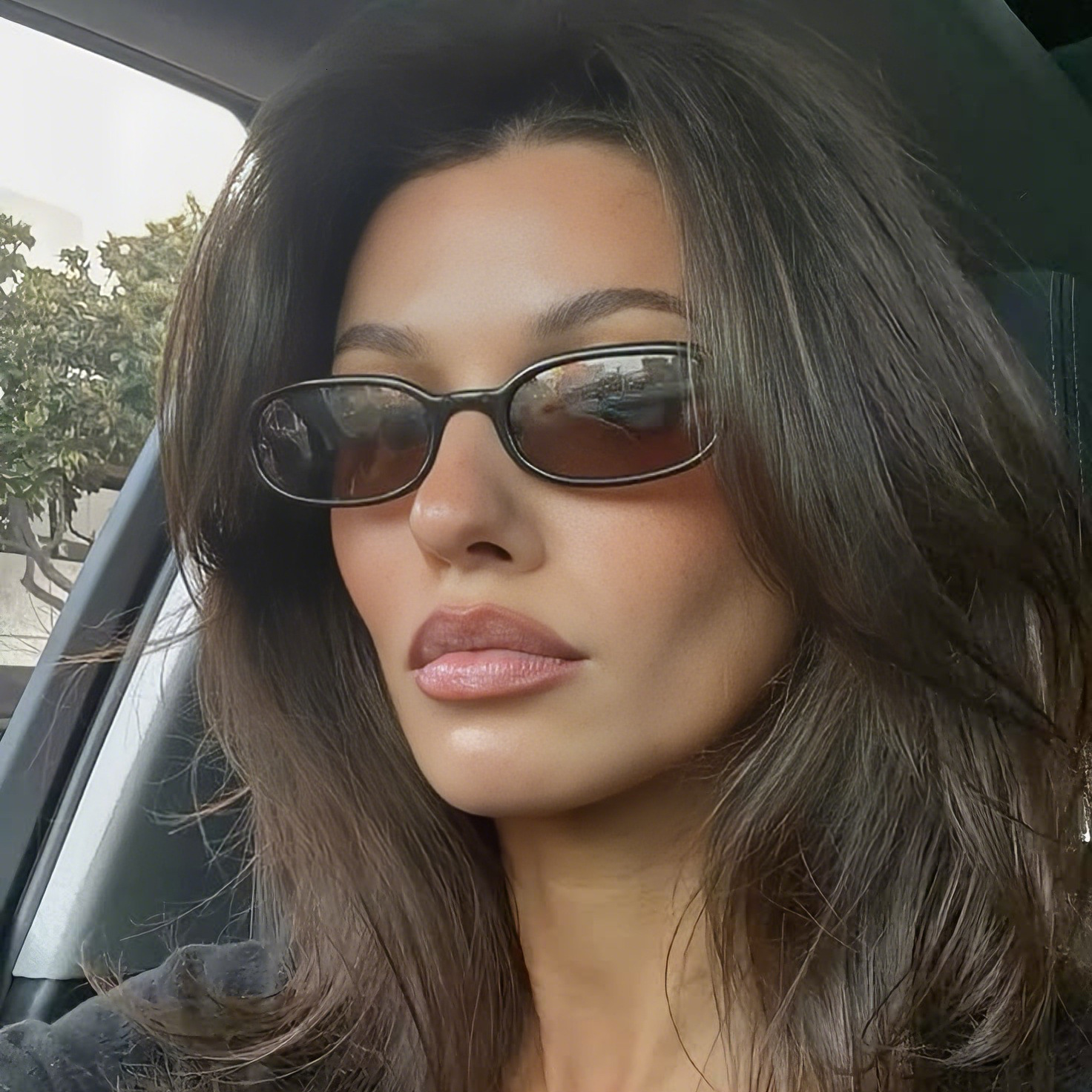New retro small-frame girls with small faces, rectangular narrow-frame UV protection sunglasses for men in European and American style