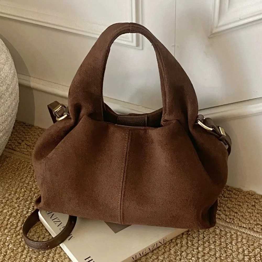 Designer Wen's New Fi Textured Handbag French-Style Trendy Cloud Dumpling Shoder Bag ryday Minimalist Crossbody Bag for Wen J260916