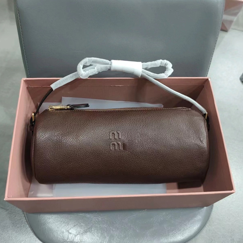 Muilies Bag Designer Tote Mieumieubag Luxury Hand Held Pen Holder Bag Retro And Simple Lightweight Fashionable Versatile Underarm Kids Shoulder Bag