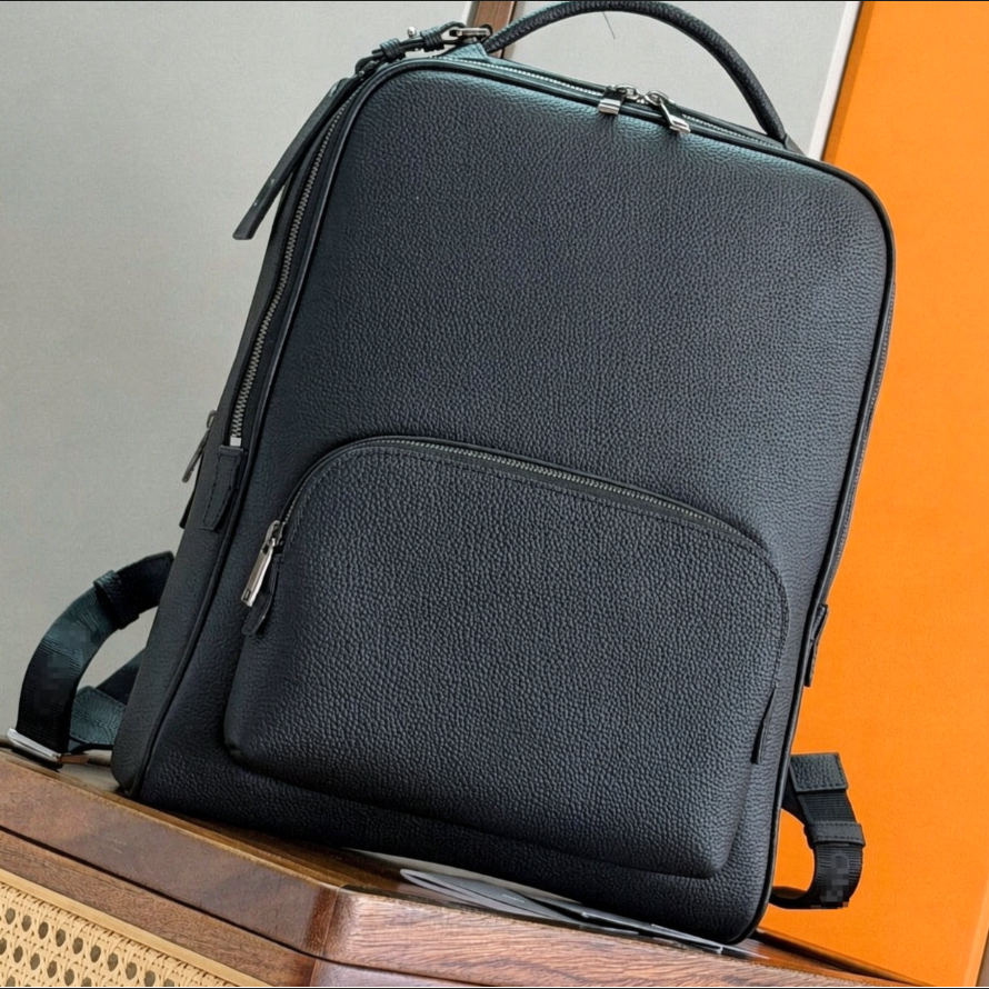 free shipping new designer mens commuter leisure backpack large capacity business travel work laptop bag luxury bag
