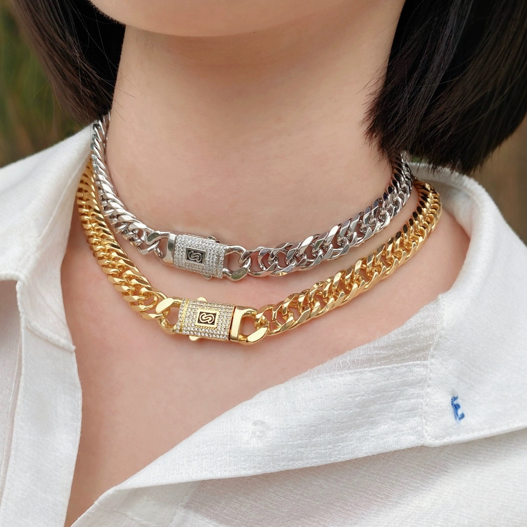 Luxurious Designer, European Style, High-end Metal Cuban Chain, Men's And Women's Version, Unique Hip-hop Style Thick Chain Bracelet And N