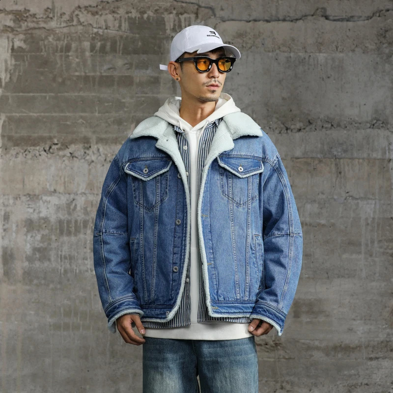 Autumn Winter Warm Coat Men Streetwear Vintage Fashion Loose Casual Lining Fleece Thick Denim Cargo Jeans Jacket Coat Outerwear 260916