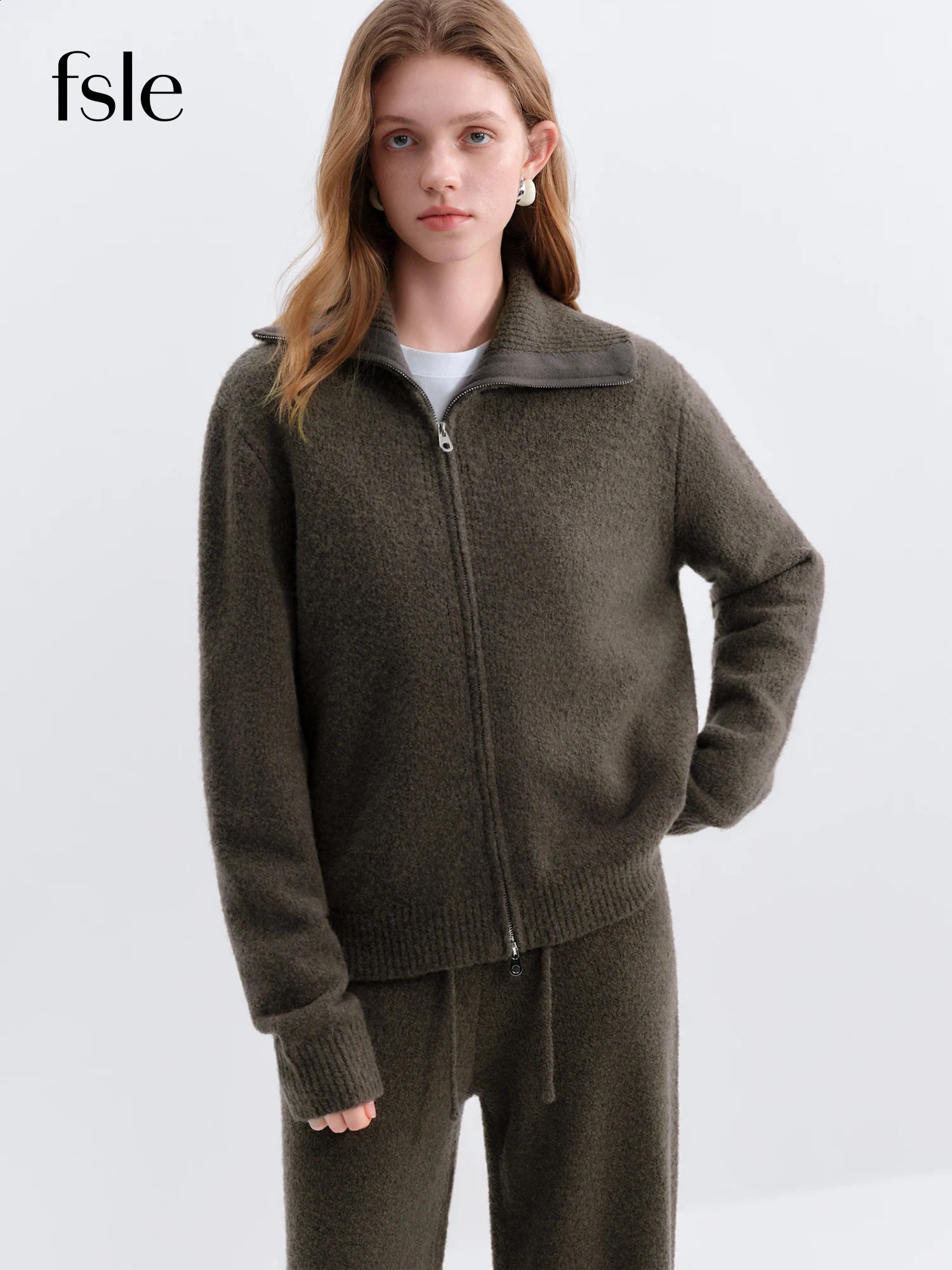 FSLE Winter Womens Textured Loop Yarn Knitted Ensemble Wool Blend Cardigan and Trousers for Cozy Winter Comfort 260916
