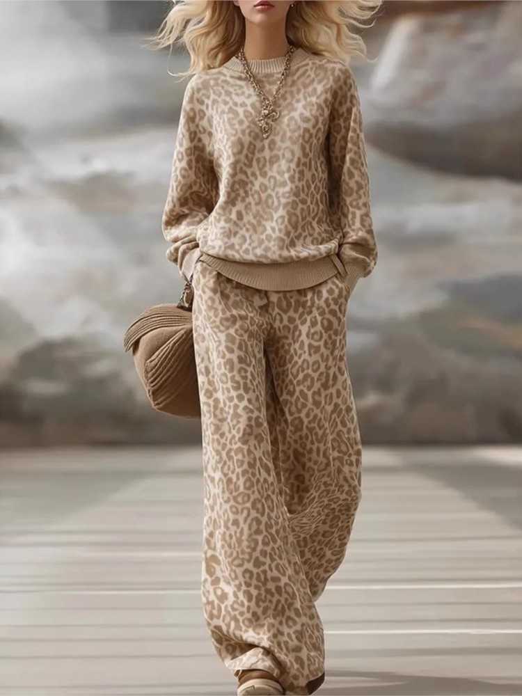 Autumn 2026 Winter Fashionable Light Brown Leopard Print Suit Long-slved Sweatshirt With Trousers Casual Commuting Women's Set S260916NQ0Z