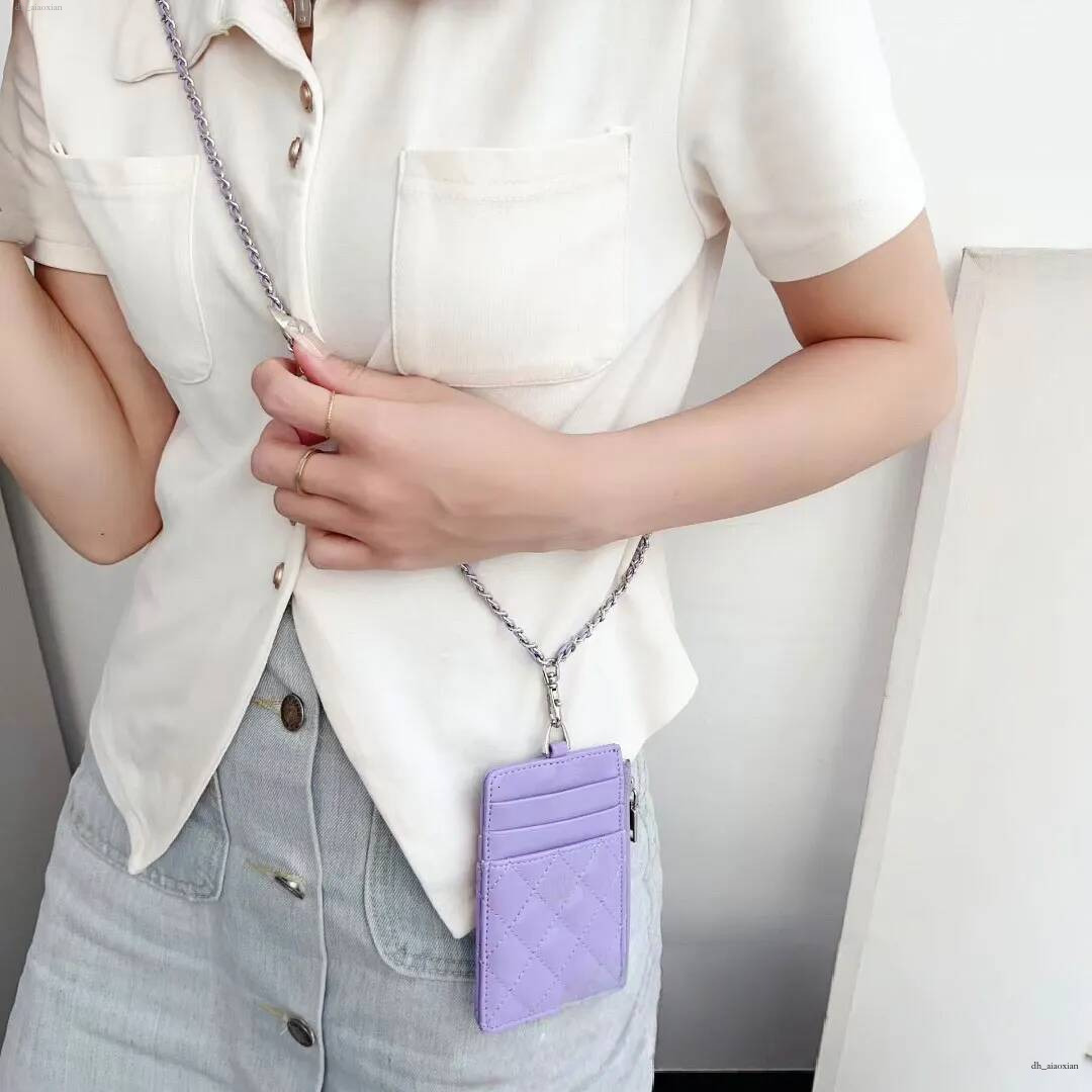 Sac à bandoulière matelassé en PU pour femmes avec poche à fermeture éclair, chaîne en métal à fentes multiples, corde suspendue, bandoulière, mi