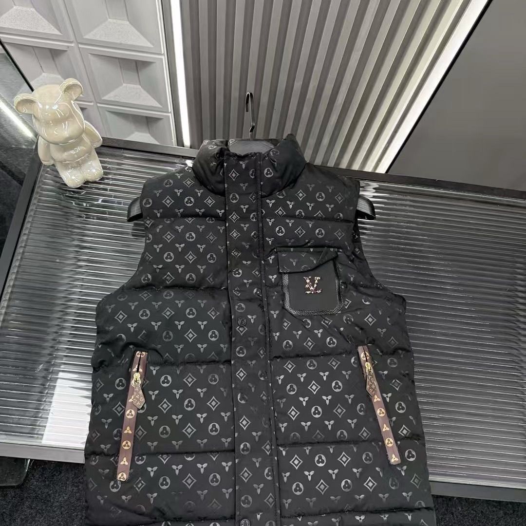 Winter New Cotton Vest, Trendy Stand-Up Collar, Popular Style 2026, Unisex, Classic Pattern, High-Quality Cotton, All-Over Print