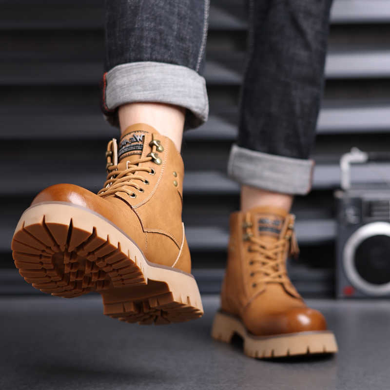 Outdoor Leisure High Top Walk Shoes Handmade Mens Chelsea Boots Men Winter Plush Snow Boots Classic Comfy New Male Ankle Boots D260916
