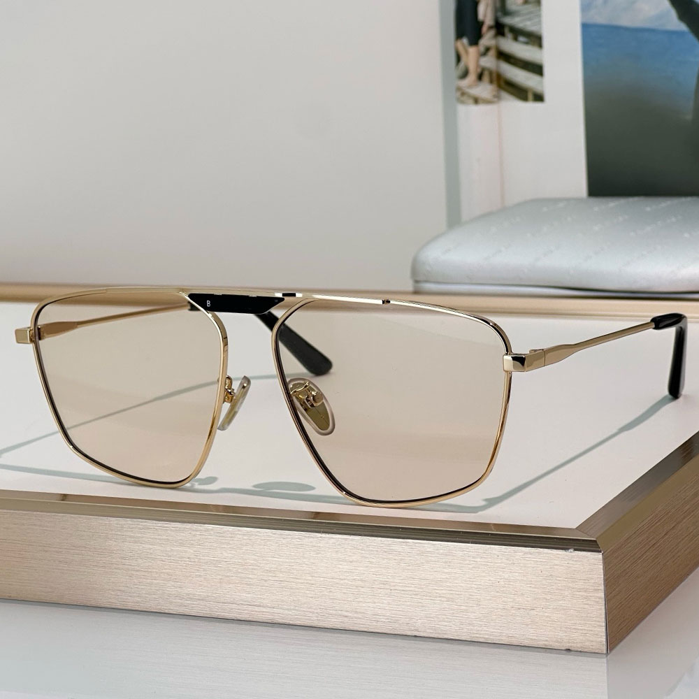 Womens Tag 20 Navigator Sunglasses luxury designer sunglasses BB0246SA oversized metal frame casual fashion brand sunglasses front of the decorated