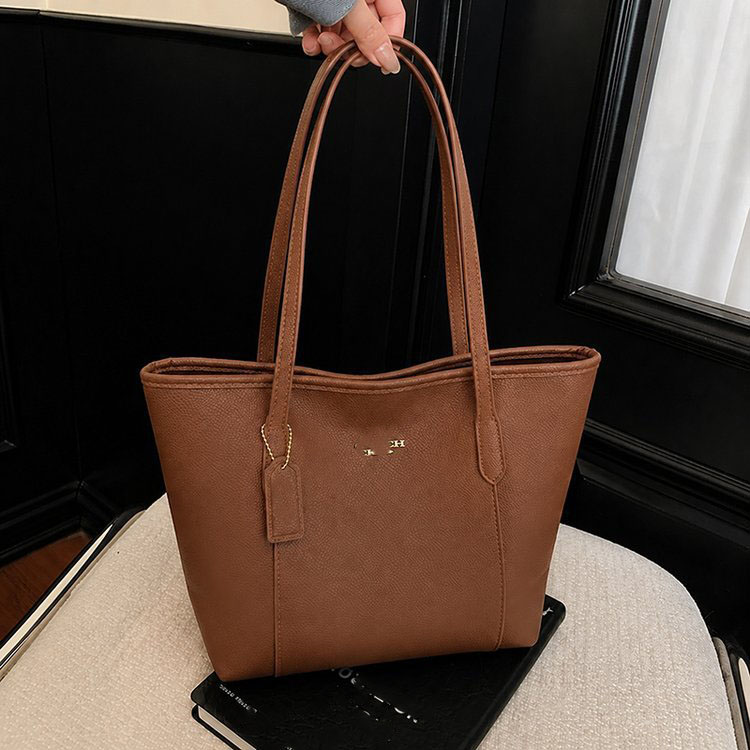 Large Capacity Tote Bag for Women's Fashion 2026 Autumn coa Bag Commuter Big Bag Retro Shoulder Bag