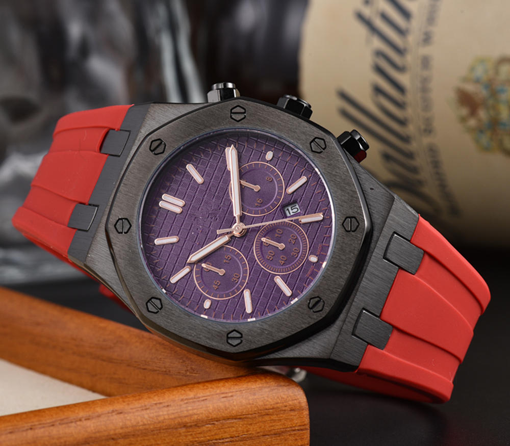 High quality moissanite watch men Clarity Silver Case Iced out quartz Chronograph wristwatch Suitable for wearing in business settings-sub dials NOT