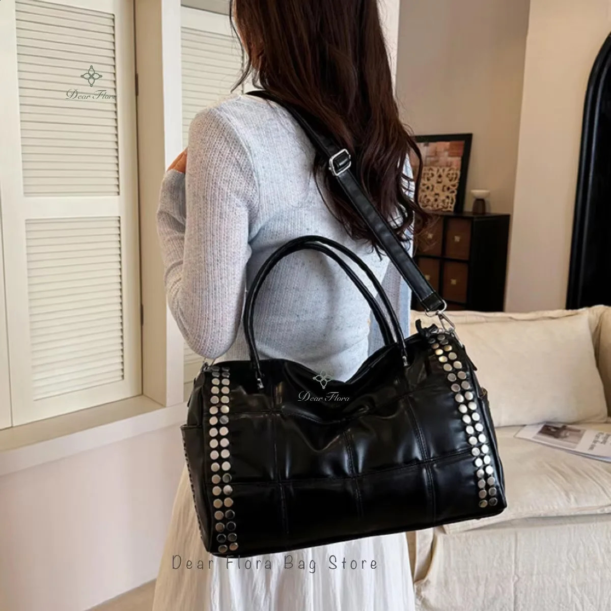 Y2K Fashion Retro Rivet Tote Bag Women's Highend Handbag Large Motorcycle Shoulder Daily Commute Crossbody y260914
