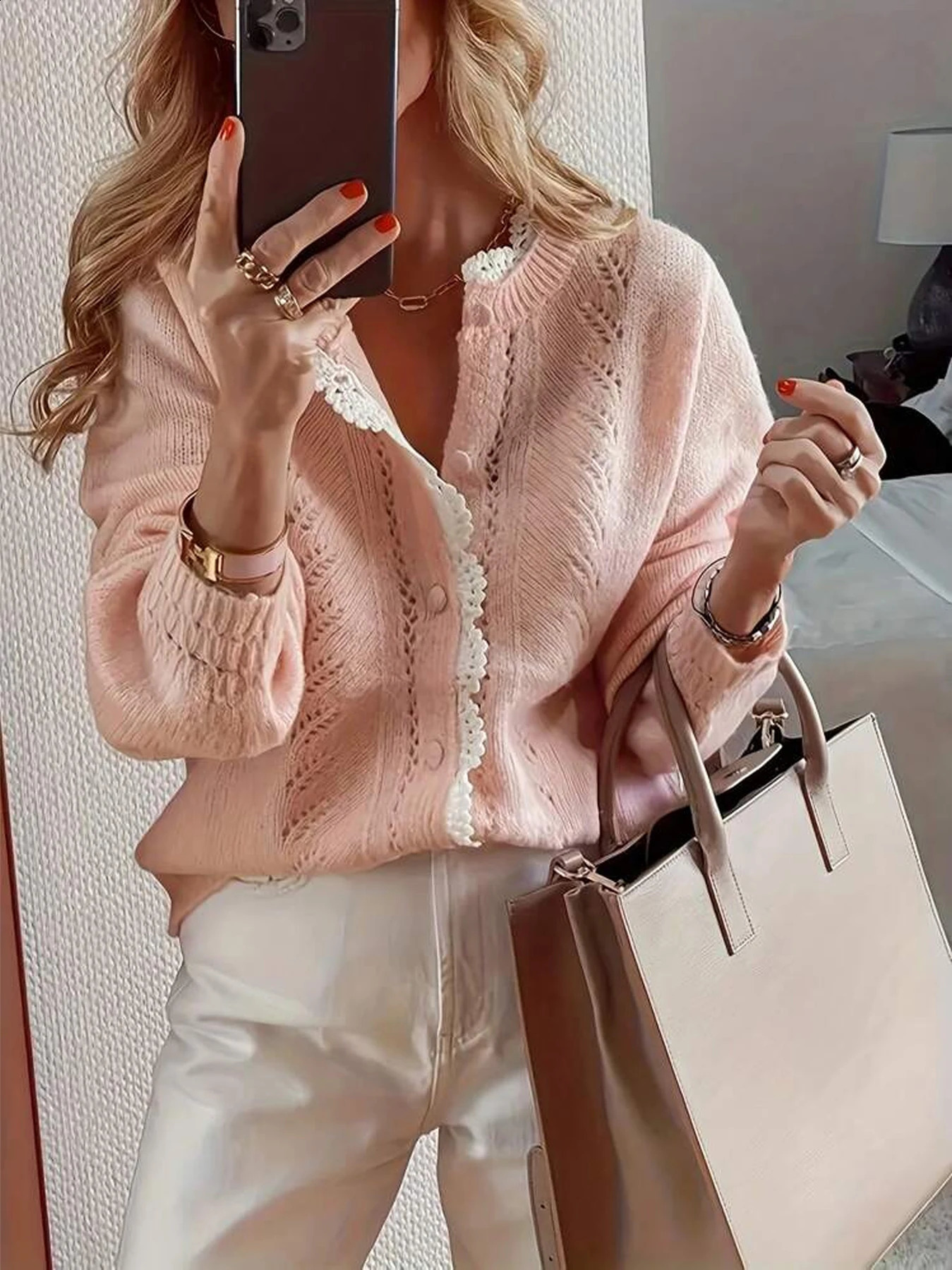 Elegant Long-Sleeved Lace Patchwork Cardigan Knitted Sweater for Women Autumn Winter Fashion Casual Comfortable Knitwear 260916