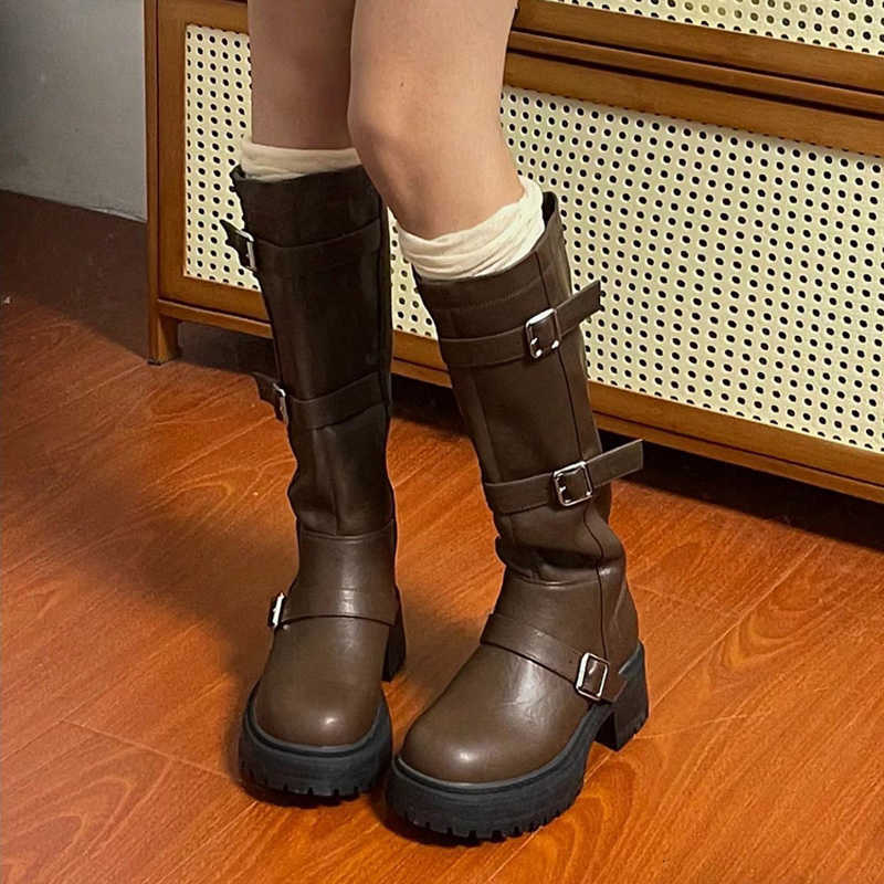 Combat Boots Zip Chuny New Heel Vintage fashion Casual Designer Western Mid Calf Boots Platform Shoes Woman D260916