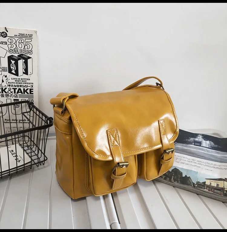 Designer Bag Vintage Wen Messenger Large Capacity Oil Wax PU Leather Fem Shoder Bag Winter Ladies Crossbody Bag Casual Big Handbag J260916