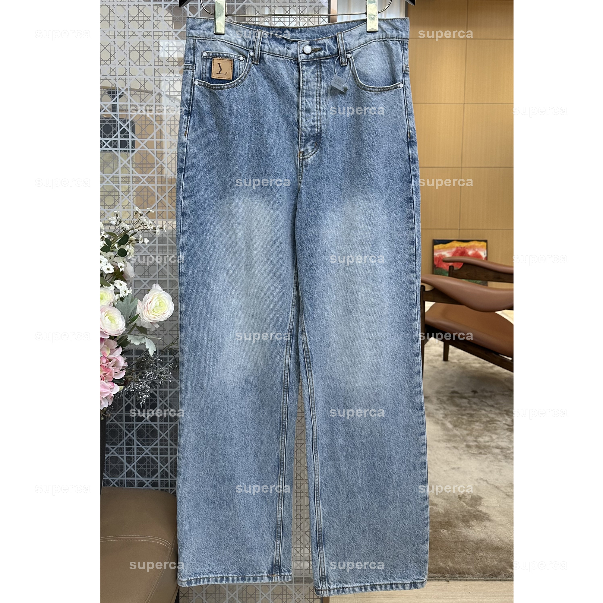 Luxury Designer Men's Washed Denim Jacket And Jeans Metal Badge Decor Button Up Vintage Loose Straight Fit Casual Outerwear Coat 5e3543