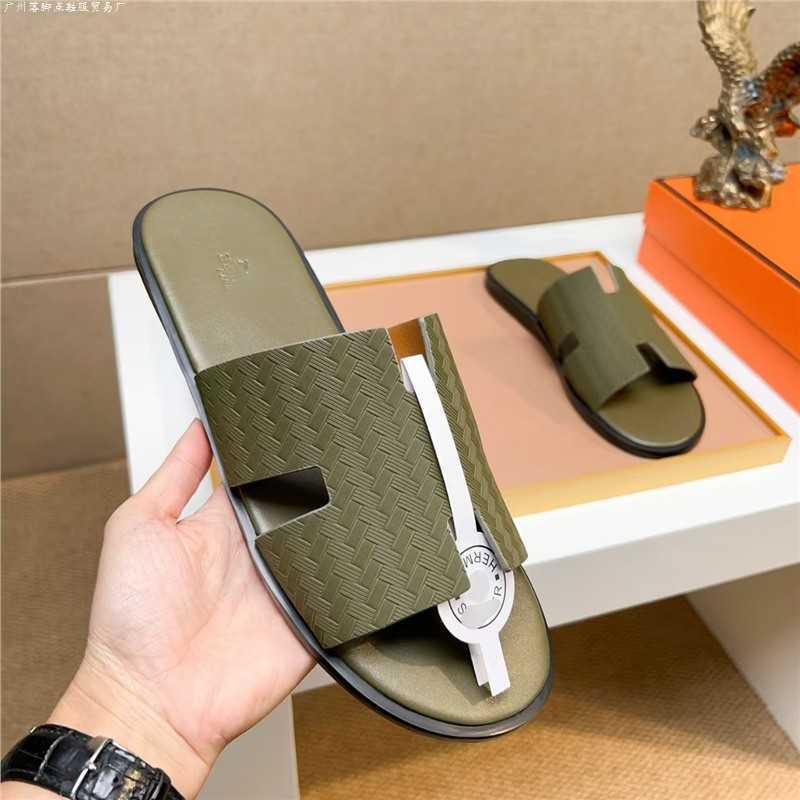 Genuine leather men's slippers 2026 summer new model outdoor trendy brand slip-on for men large size Q260916