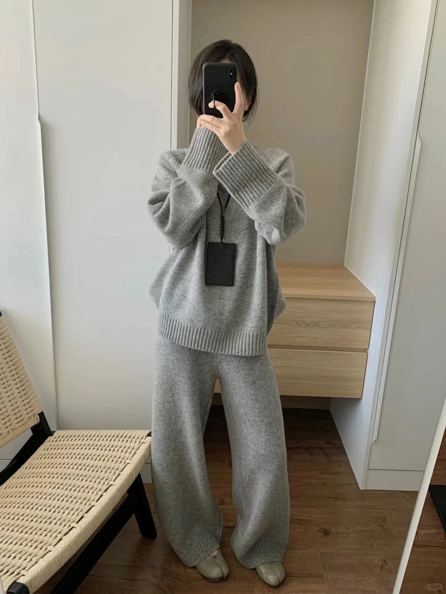 Womens 100% Merino Wool Twopiece Suit OCollar Pullover Sweater Wideleg Pants Set Autumn Winter Loose Comfortable Knitwear 260916