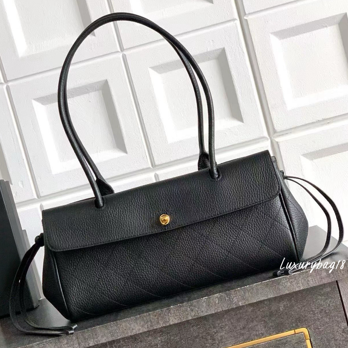10A 26s lady jacquard caviar Texture leather handbag retro flip top shoulder bag side drawstring large capacity commuter tote bag long arm bag bague