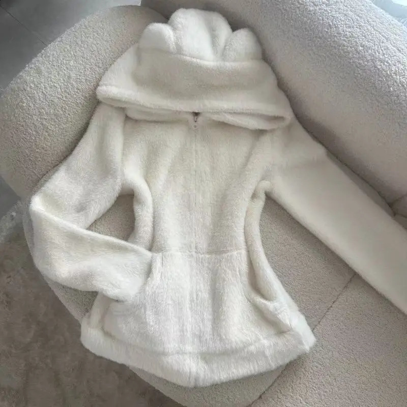 Kawaii Plush Hoodie Women Bear Ear Zip Jacket Soft Warm Fleece Coat Korean Sweet Girl Winter Outerwear Cute Fashion Trend 260917