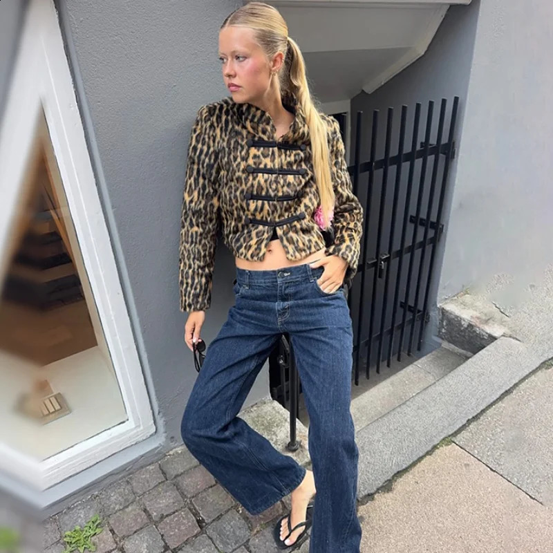 Women Y2K Retro Leopard Print Jacket Chinese Frog Buttons Cropped Brushed Fabric Coat Trendy Street Date Fashion Fall Outwear 260916