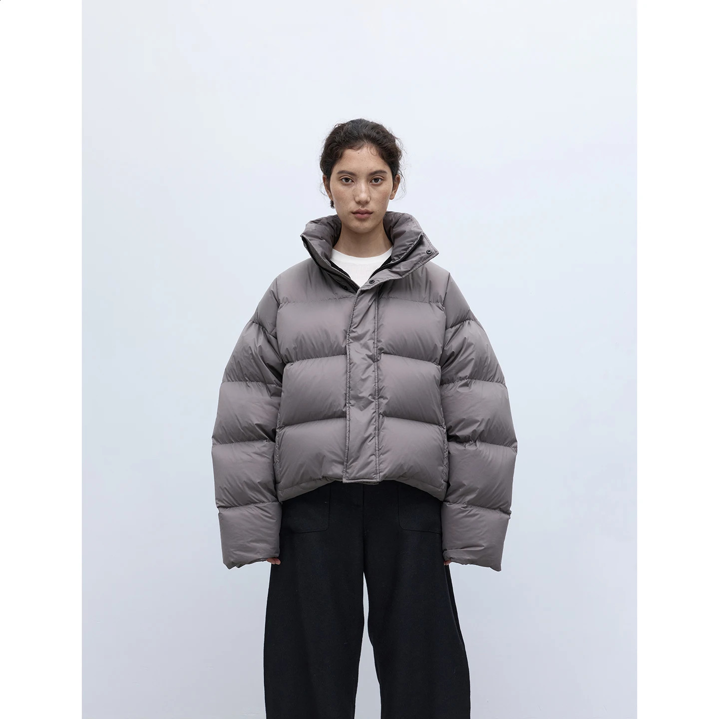 Fashion Bloggers Are All Wearing It~ Lightweight and Warm Short down Jacket 270g White Duck down Puffer Jacket Winter Women's Coat 260915
