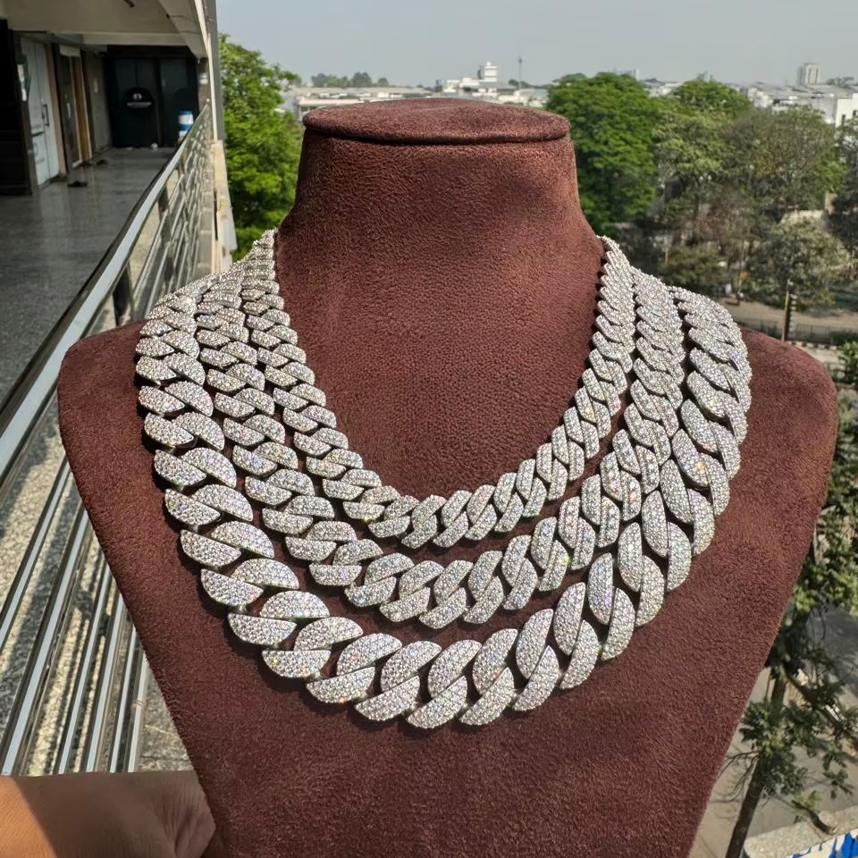 Custom 12mm/15mm/18mm 925 Silver Chain Manufacturer VVS Moissanite Diamond Miami Cuban Link Necklace for Men