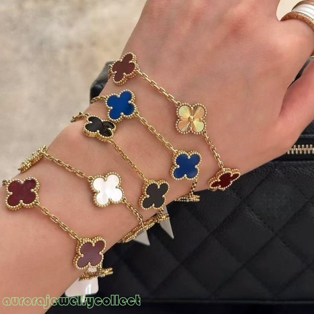 Model Four-Leaf Clover Five-Flower Bracelet With Blue Black Green Red Chalcedony White Mother-Of-Pearl