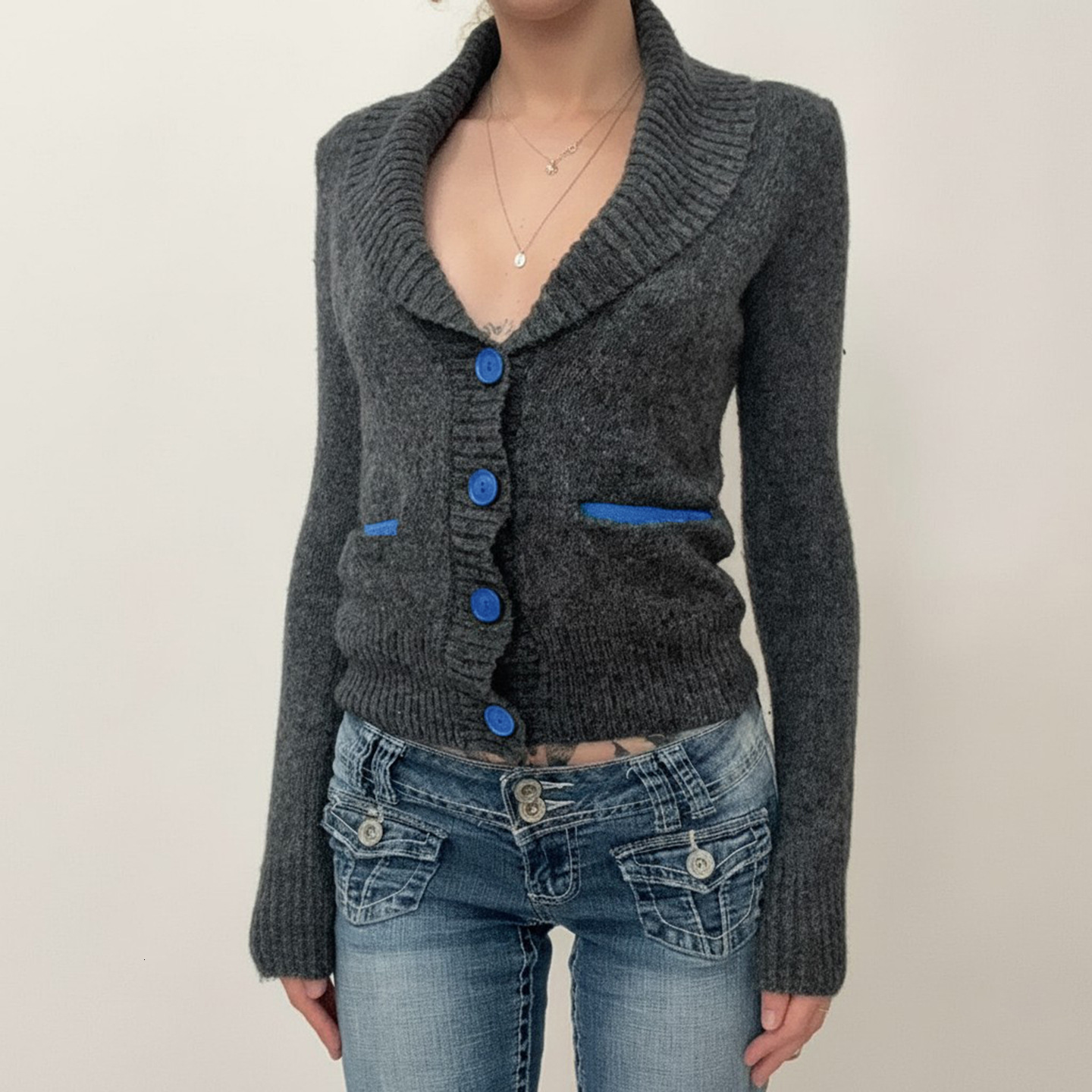 New foreign trade style: retro-inspired, color-blocked, button-down, slim-fit sweater women, perfect for autumn winter, casual and flattering e4