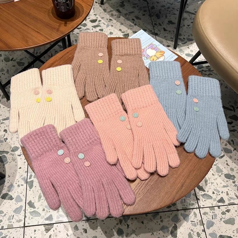 New style woolen gloves girls, cute for winter, five-fingered knitted design exposed fingers, touch-screen copatible, Korean style, with buttons, th