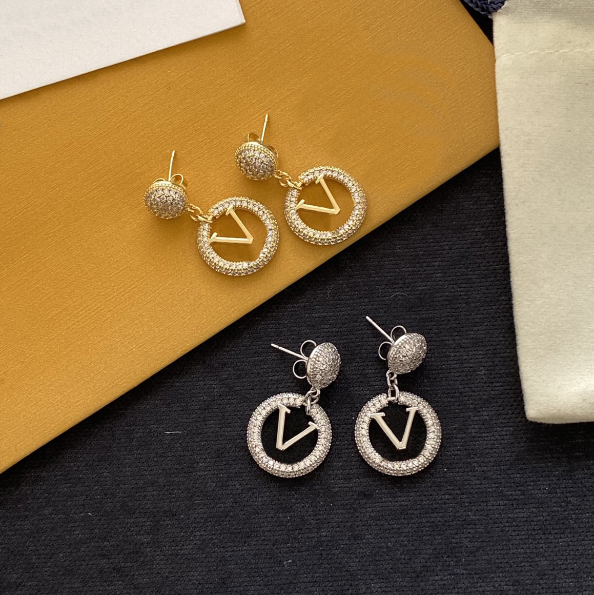 Classic Designer Plated Gold And Silver Hollow Letter Earrings Luxurious High End Gifts Suitable For Women s Commuting And Parties Paired With Jewel