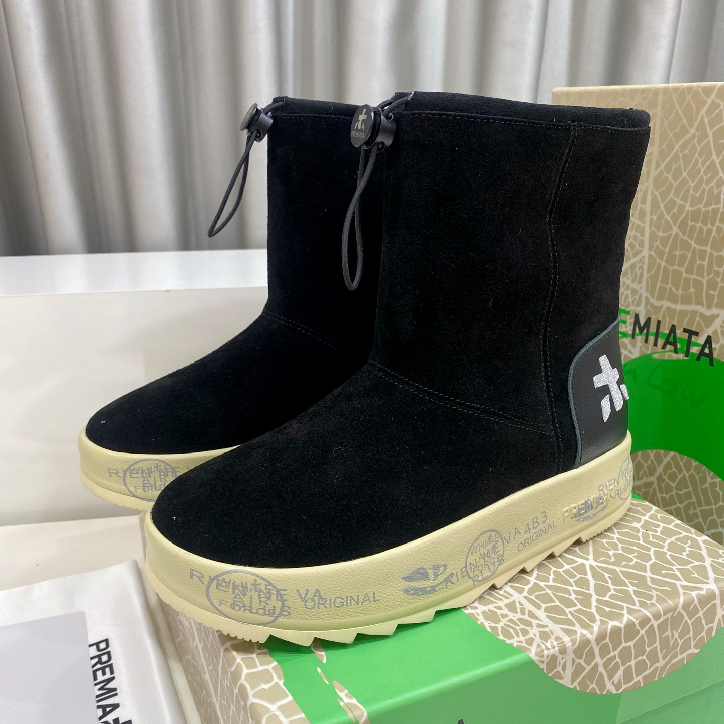 High quality Half boot Designer Winter warm slipper platform Home shoe Fur Premiata Fashion brown Snow bootie luxury Teddy Furry Ankle Boots men wom