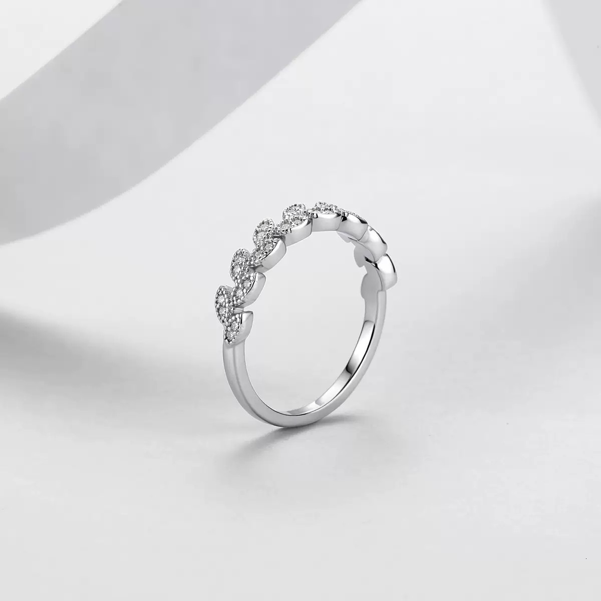 S925 Sterling Silver Olive Branch Moissanite Women's Wedding Ring, a Timeless Piece