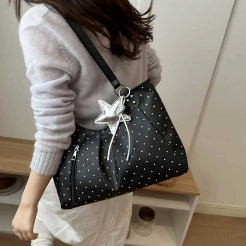 2026 Large Capacity Vintage PU Tote Bag for Student Casual Shoulder Wear H260916