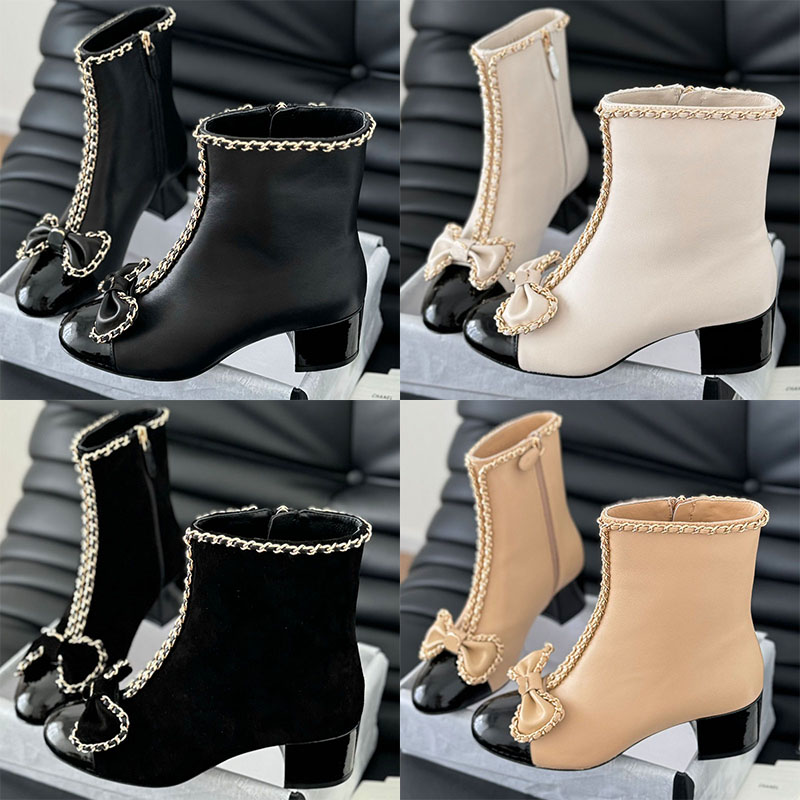 Women Short Boots Retro Designer Boots 26SS Winter Collection Medium Boots Metal Patch Logo Bow Chain Boots Elegant Dating Straight Boots Counter Qu