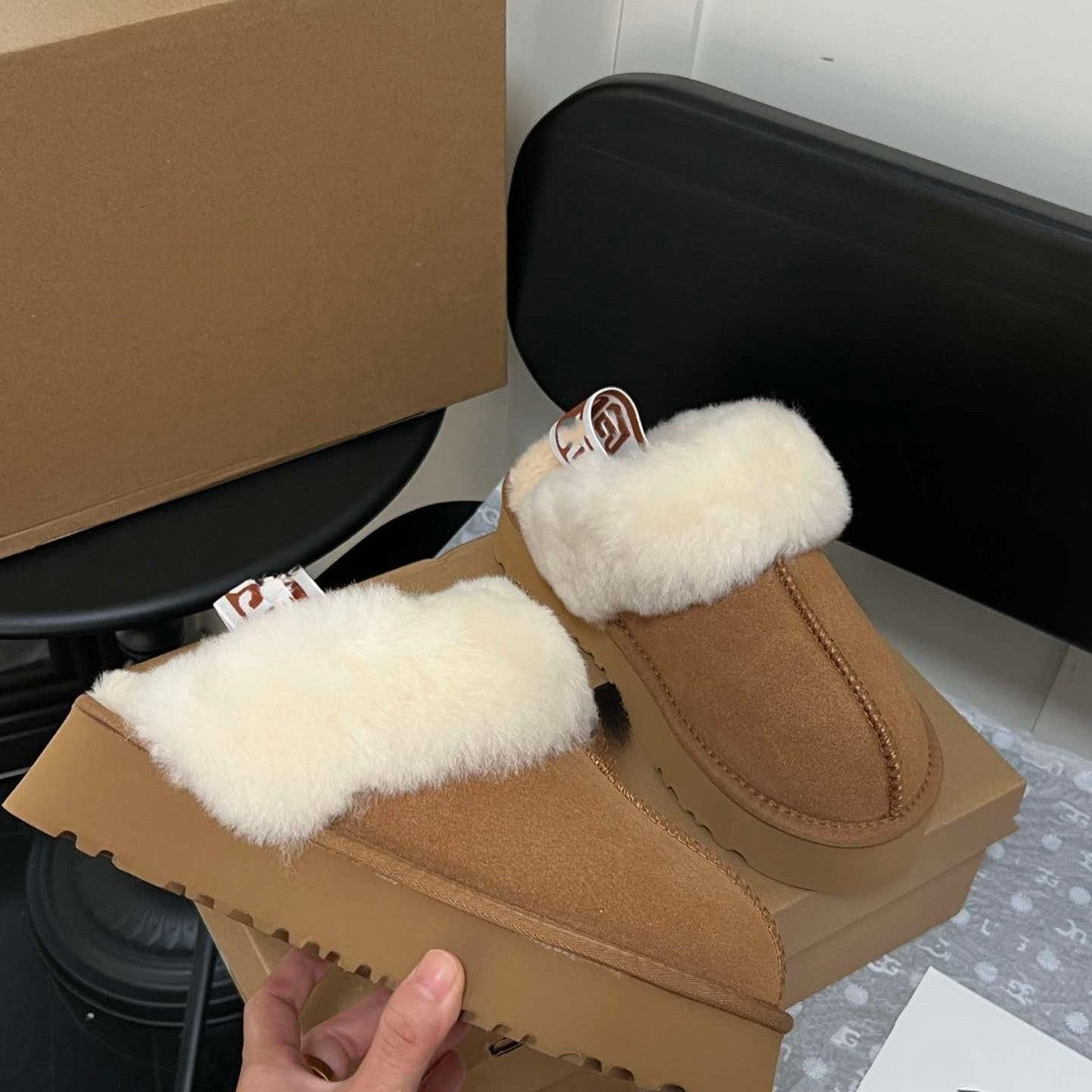 Designer s new cow suede anti slip snow boots with thick suede base Tazite fashionable fur integrated warm cotton shoes for women in sizes
