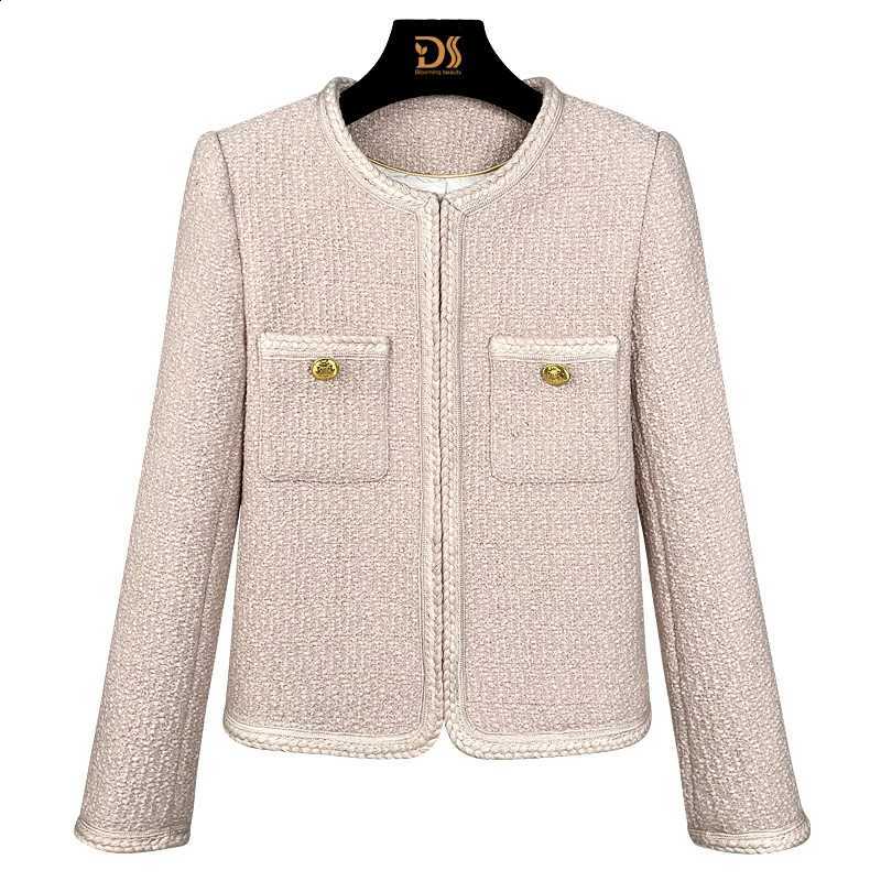 fashionable and New elegant pink age-reducing socialite high-end temperament design round neck small fragrance jacket C260917