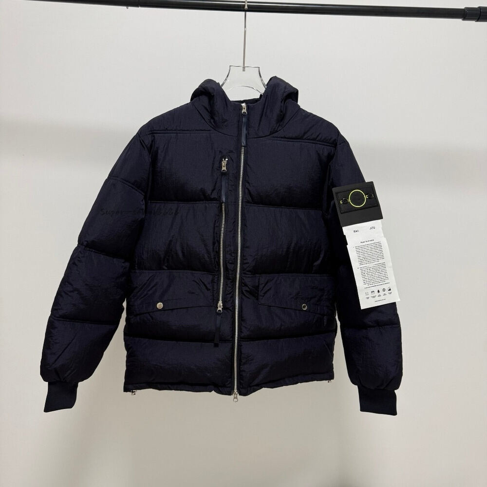 Stones Jacket Luxury Men Puffer Jacket Designer Doudoune Embroidery Badge Hooded Windbreaker Casual Men' Down Jacket Company Streetwear Zipper