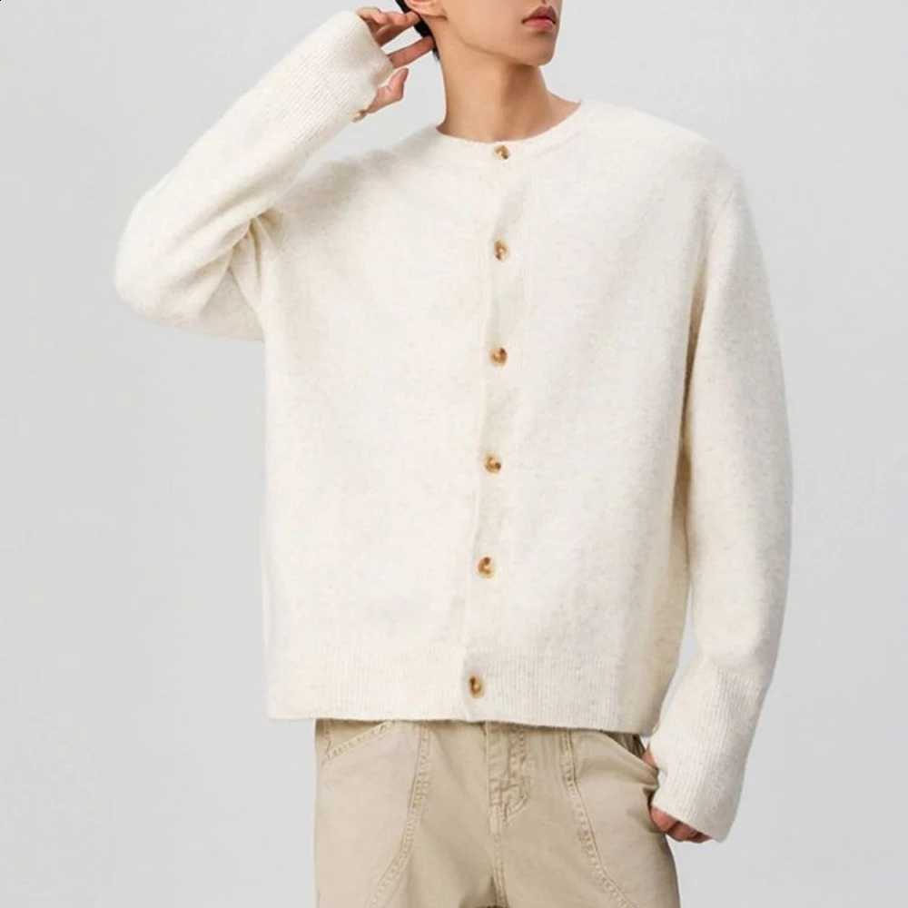 New Men's Solid Color Winter Long-Sleeved Cardigan Sweater Retro Fashion Trendy High Street Loose Casual Niche Men's Tops J260916