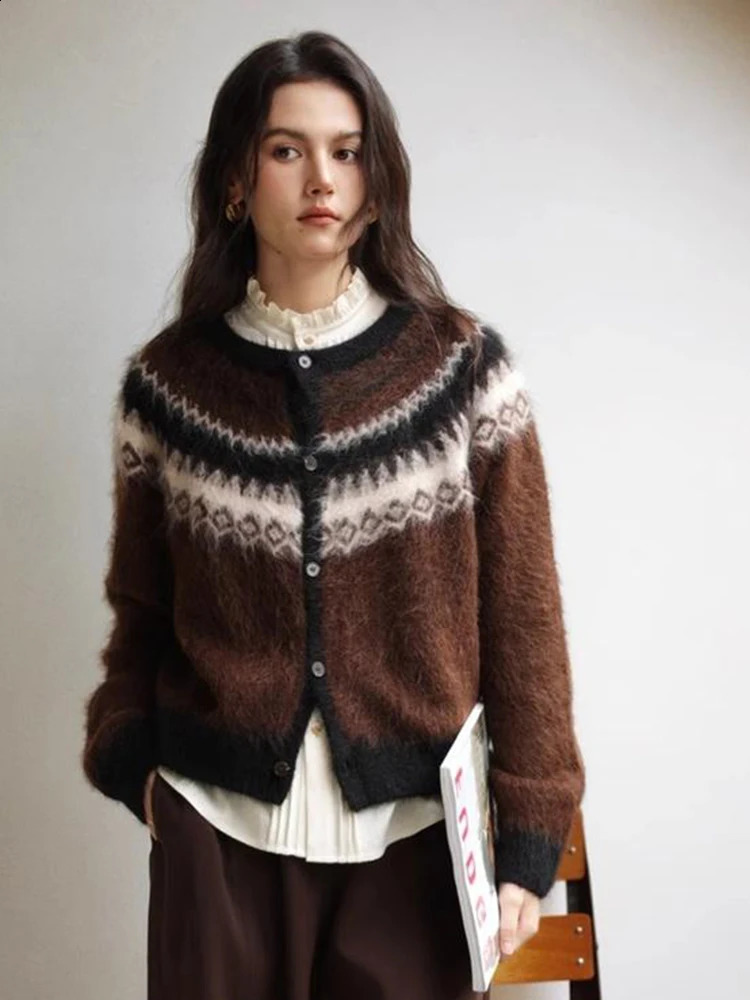 Nordic Style Womens Knitted Cardigan Sweater Alpaca Wool Retro Winter Autumn Color Block Jacquard Long Sleeve Casual Top 260917