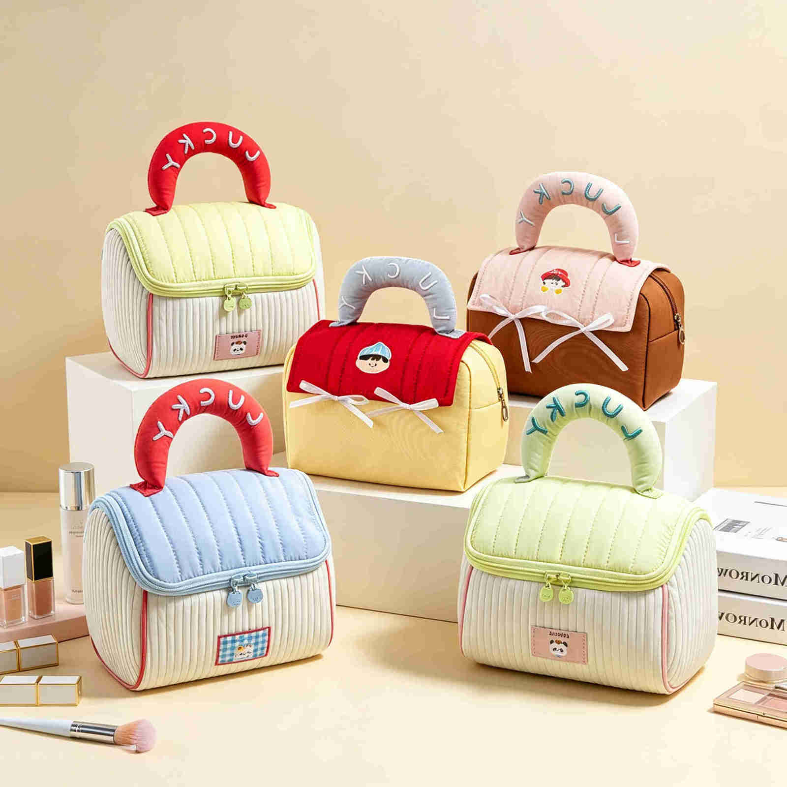 Korean Cartoon Niche Cosmetic Toiletry Bag Portable Travel Makeup Organizer Daily Outdoor DIY Party Favor Gift PouchT260917