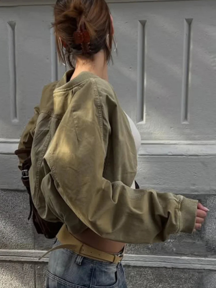 Chic Khaki Lapel Collar Zip Closure Jackets Pocket Detail Long Sleeve Cropped Bomber Streetwear Lady Casual Daily Y2k Outfit 260916